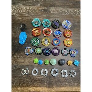 Beyblade Burst LOT Takara Tomy Hasbro Metal Ratchet Spinner Bit Rip Launcher